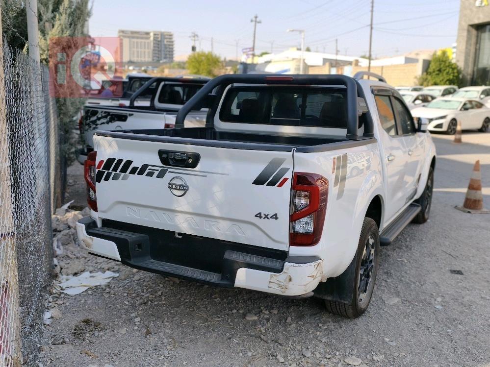نيسان نافارا